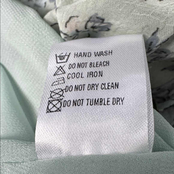 Olivaceous Long Sleeve Ruffled Tiered Romantic Mink Dress Size S - Picture 12 of 12